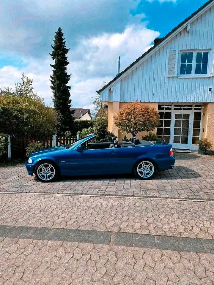 Gebraucht BMW 320 170 PS (125 kW) 2001 Blau Cabrio