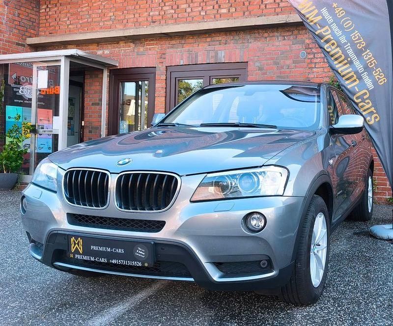 Spacegrau Gebraucht 2012 BMW X3 Performance SUV | 13.880 € (Fairer Preis) - Bild 1/4