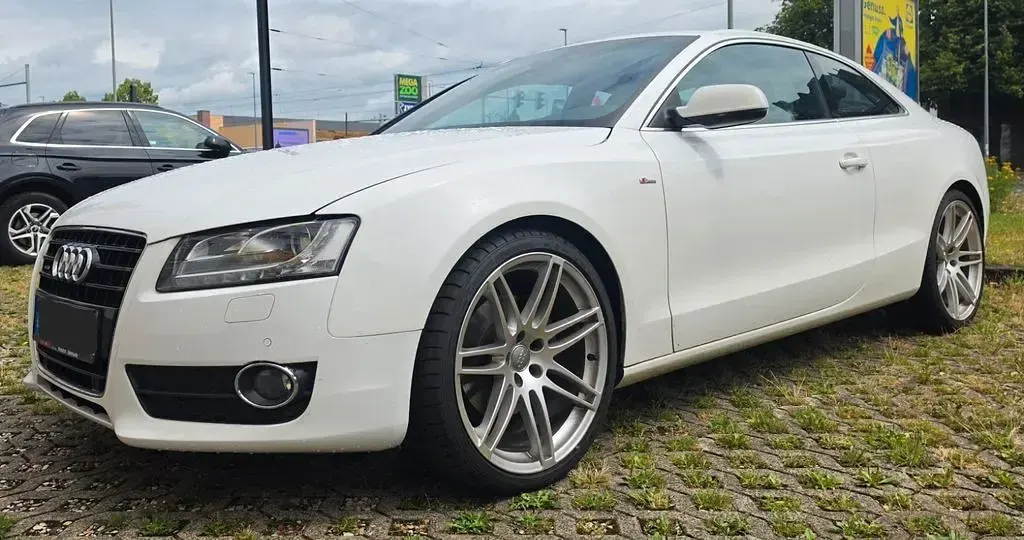 Gebraucht Audi A5 Sport 239 PS (175 kW) 2010 Weiß Coupé