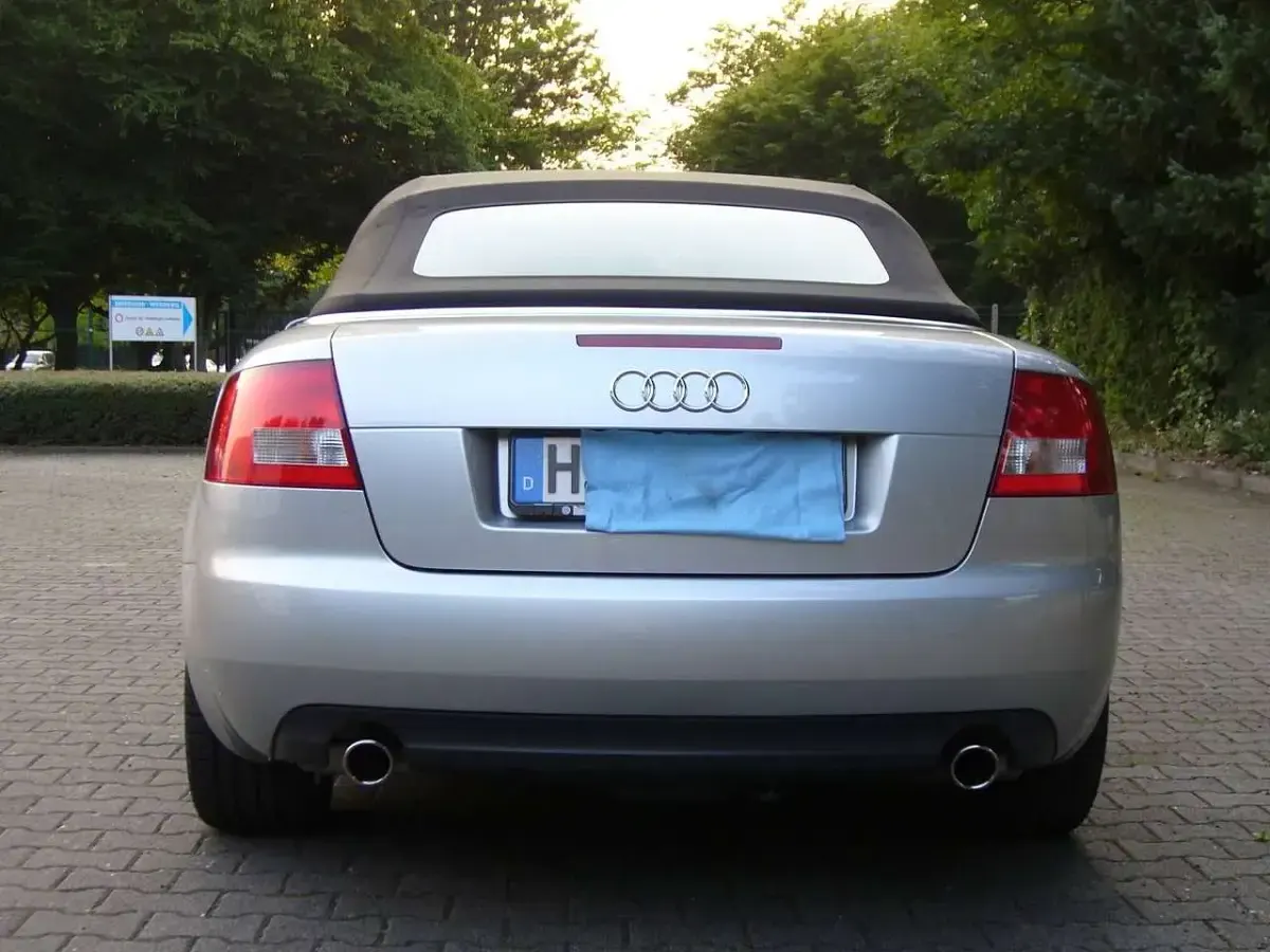 Gebraucht Audi A4 Cabriolet Design 170 PS (125 kW) 2002 Silber Cabrio