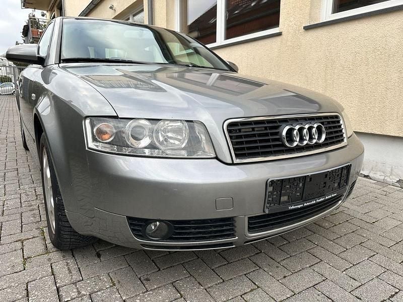 Gebraucht Audi A4 163 PS (119 kW) 2003 Grau Limousine