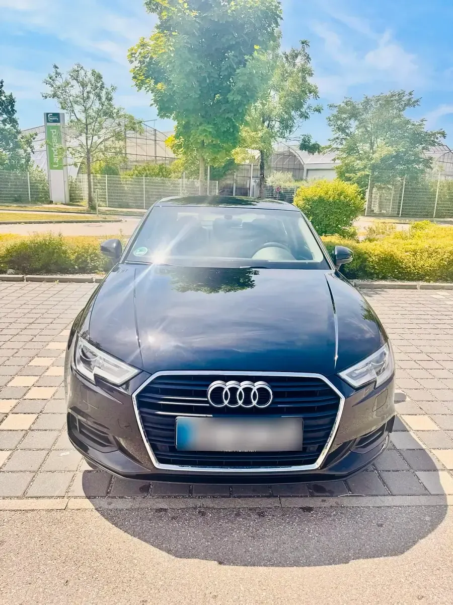 Gebraucht Audi A3 115 PS (84 kW) 2020 Schwarz Limousine