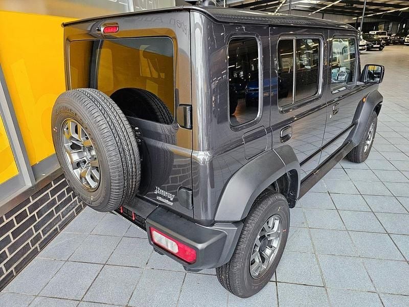 Neu Suzuki Jimny GLX 102 PS (75 kW) 2025 Grau SUV