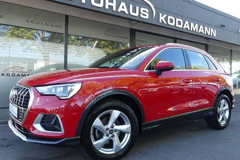 Rot Gebraucht 2022 Audi Q3 S-Line SUV | 31.770 € (Superpreis) - Bild 1/4