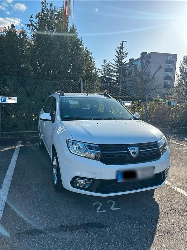 Gebraucht Dacia Logan 90 PS (66 kW) 2020 Weiß Kombi