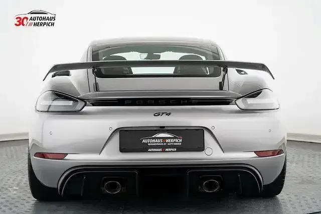 Gebraucht Porsche Cayman GT4 420 PS (308 kW) 2020 Gtsilbermetallic Coupé