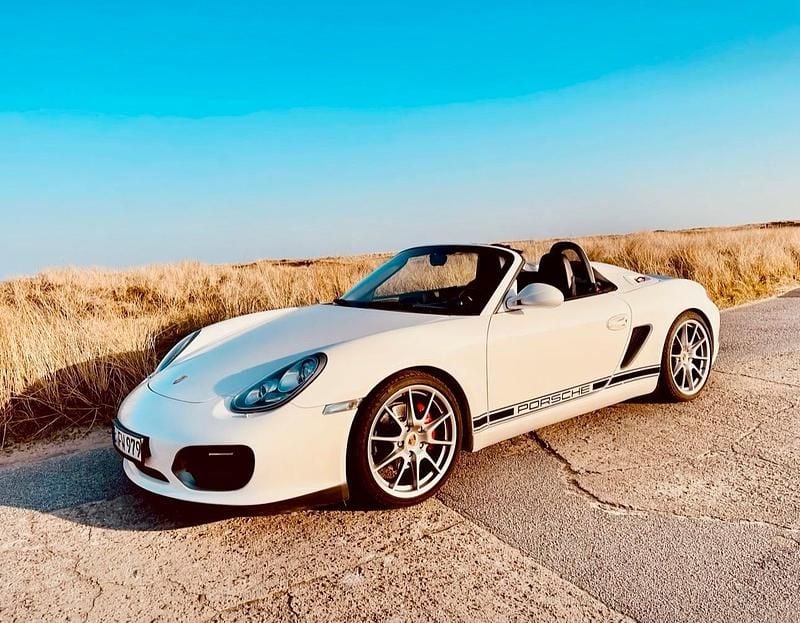 Weiß Gebraucht 2010 Porsche Boxster Spyder Cabrio | 68.911 € (Fairer Preis) - Bild 1/4