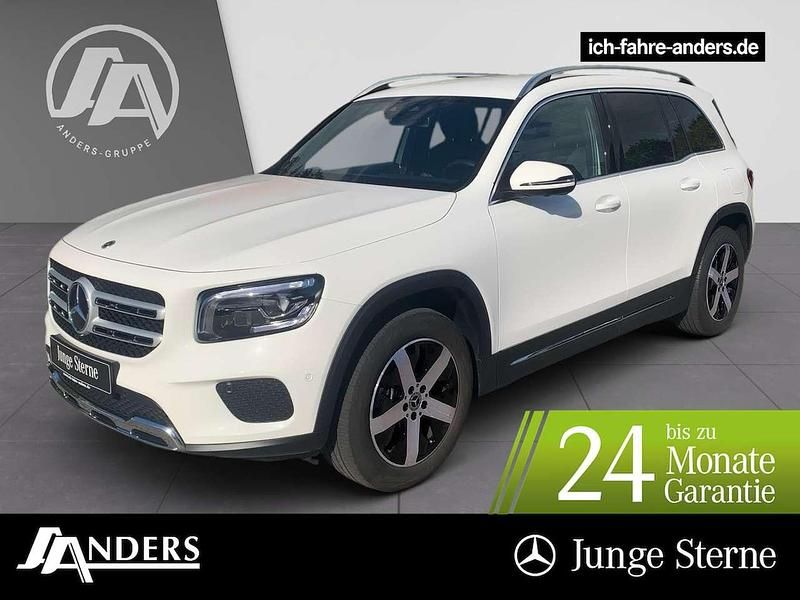 Polarweiss Gebraucht 2023 Mercedes GLB200 Progressive SUV | 39.754 € (Fairer Preis) - Bild 1/3