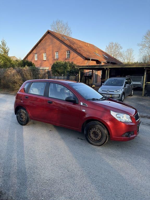 Gebraucht Chevrolet Aveo 84 PS (61 kW) 2009 Andere farben Limousine