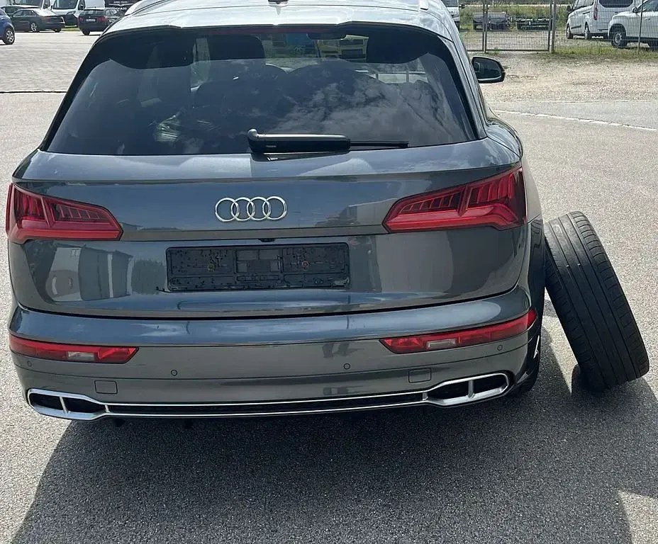 Gebraucht Audi SQ5 Sport 347 PS (255 kW) 2020 Grau SUV
