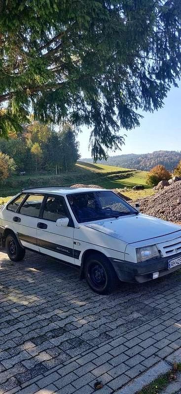 Gebraucht Lada Samara 95 PS (69 kW) 1992 Weiß Kleinwagen