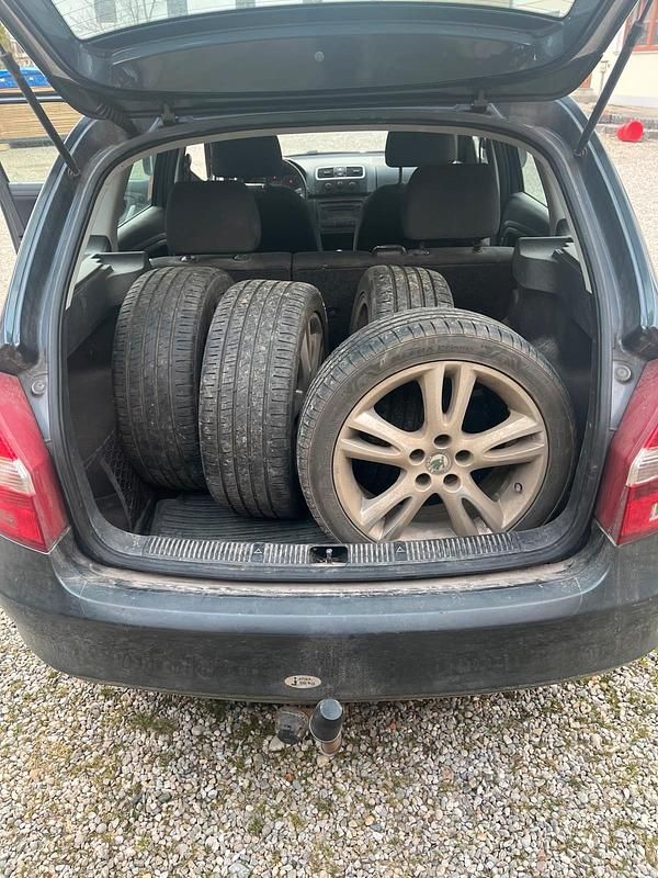 Gebraucht Skoda Fabia 77 PS (56 kW) 2008 Grau Kombi