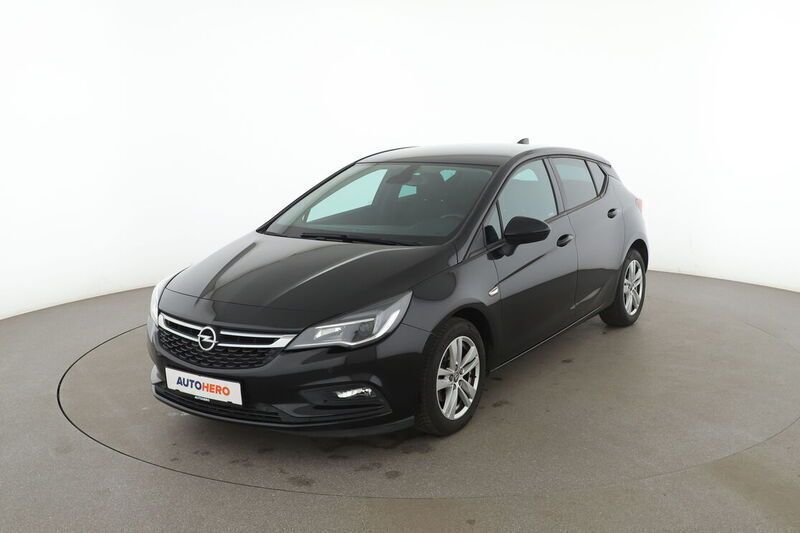 Schwarz Gebraucht 2018 Opel Astra Limousine | 11.250 € (Fairer Preis) - Bild 1/4