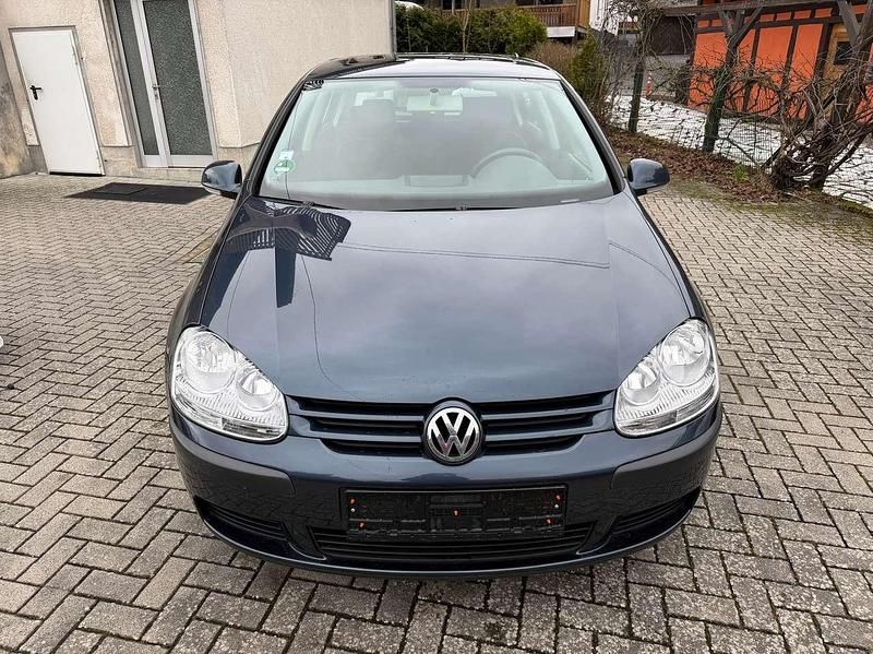 Gebraucht VW Golf IV Trendline 105 PS (77 kW) 2004 Bluegraphit perleffekt Kleinwagen
