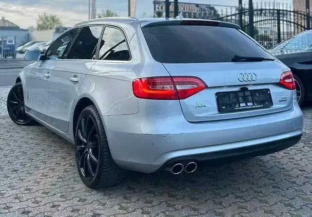 Gebraucht Audi A4 Ambiente 150 PS (110 kW) 2015 Grau Kombi