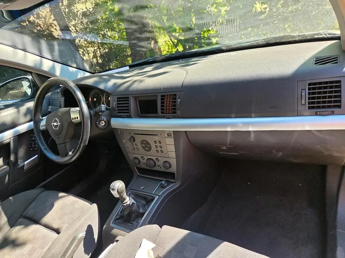 Gebraucht Opel Vectra 147 PS (108 kW) 2001 Grau Limousine