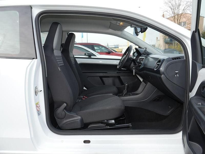 Gebraucht VW up! Move 65 PS (47 kW) 2020 Weiß Kleinwagen