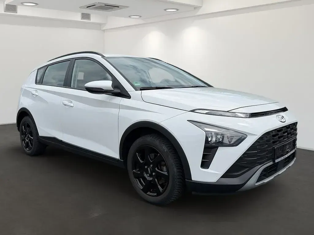 Gebraucht Hyundai Bayon Select 84 PS (61 kW) 2022 Weiß SUV