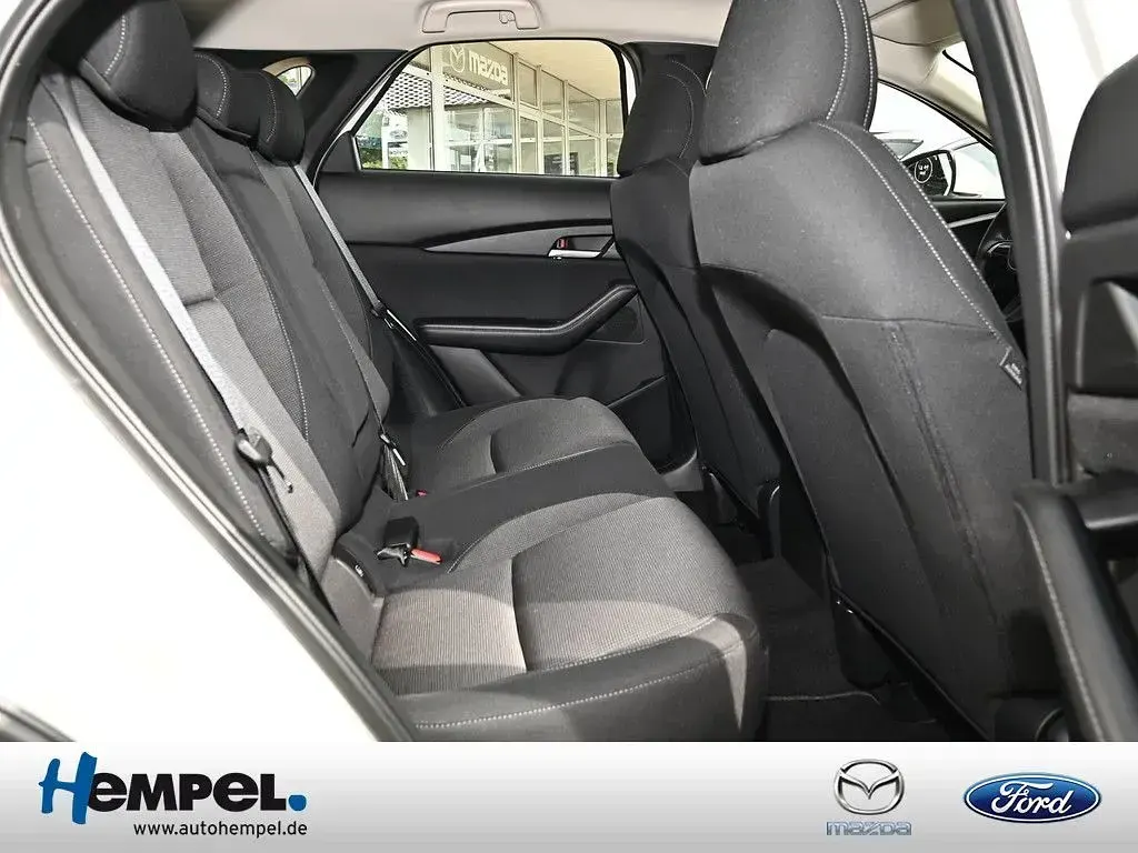 Gebraucht Mazda CX-30 122 PS (89 kW) 2024 Weiss / arctic white SUV