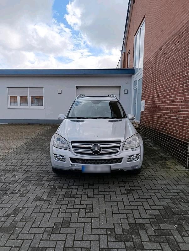 Gebraucht Mercedes GL420 306 PS (225 kW) 2007 SUV