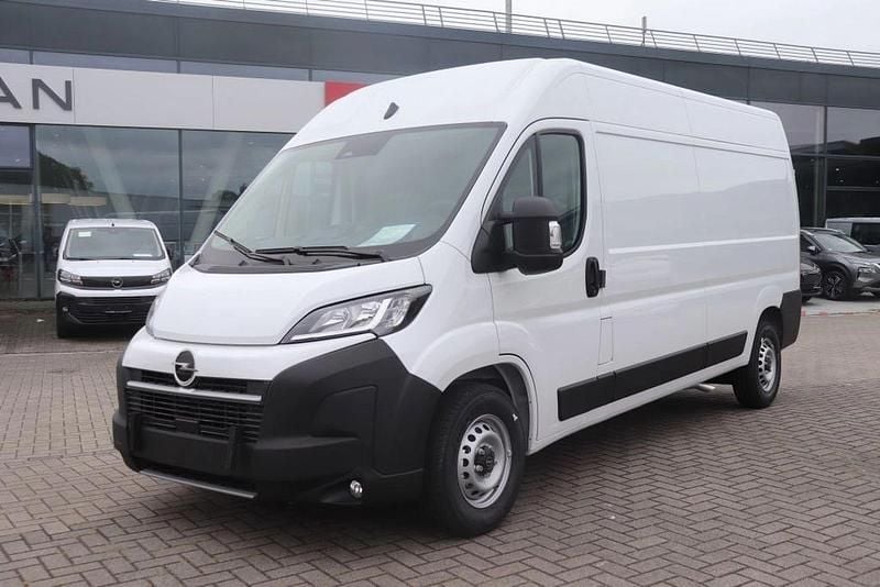 Gebraucht Opel Movano 140 PS (102 kW) 2025 Weiss Van