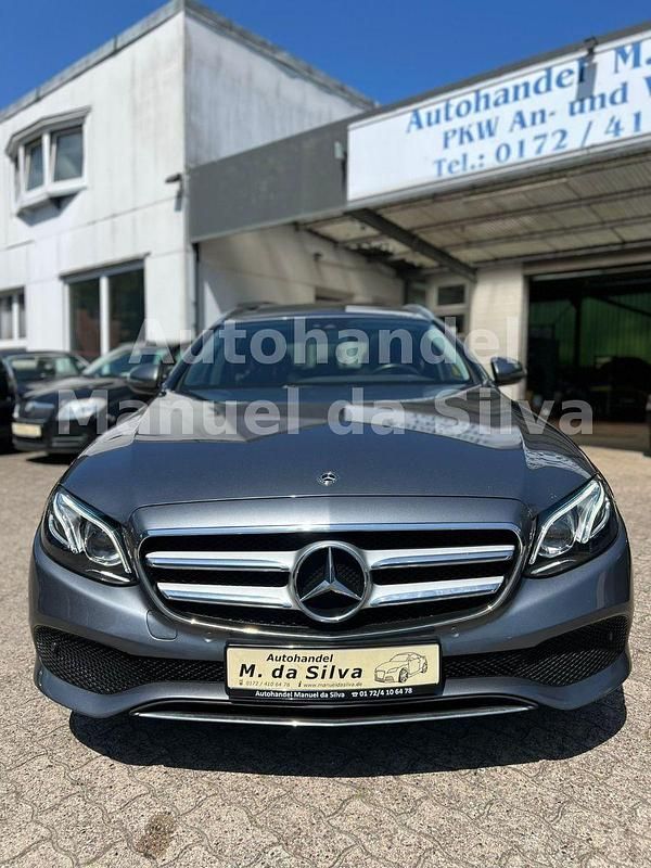 Gebraucht Mercedes E220 Avantgarde 194 PS (142 kW) 2017 Grau Kombi