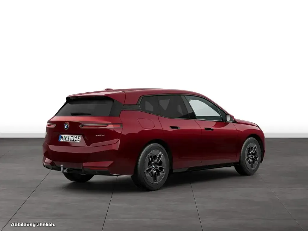 Gebraucht BMW iX 300 kW (408 PS) 2025 Rot SUV