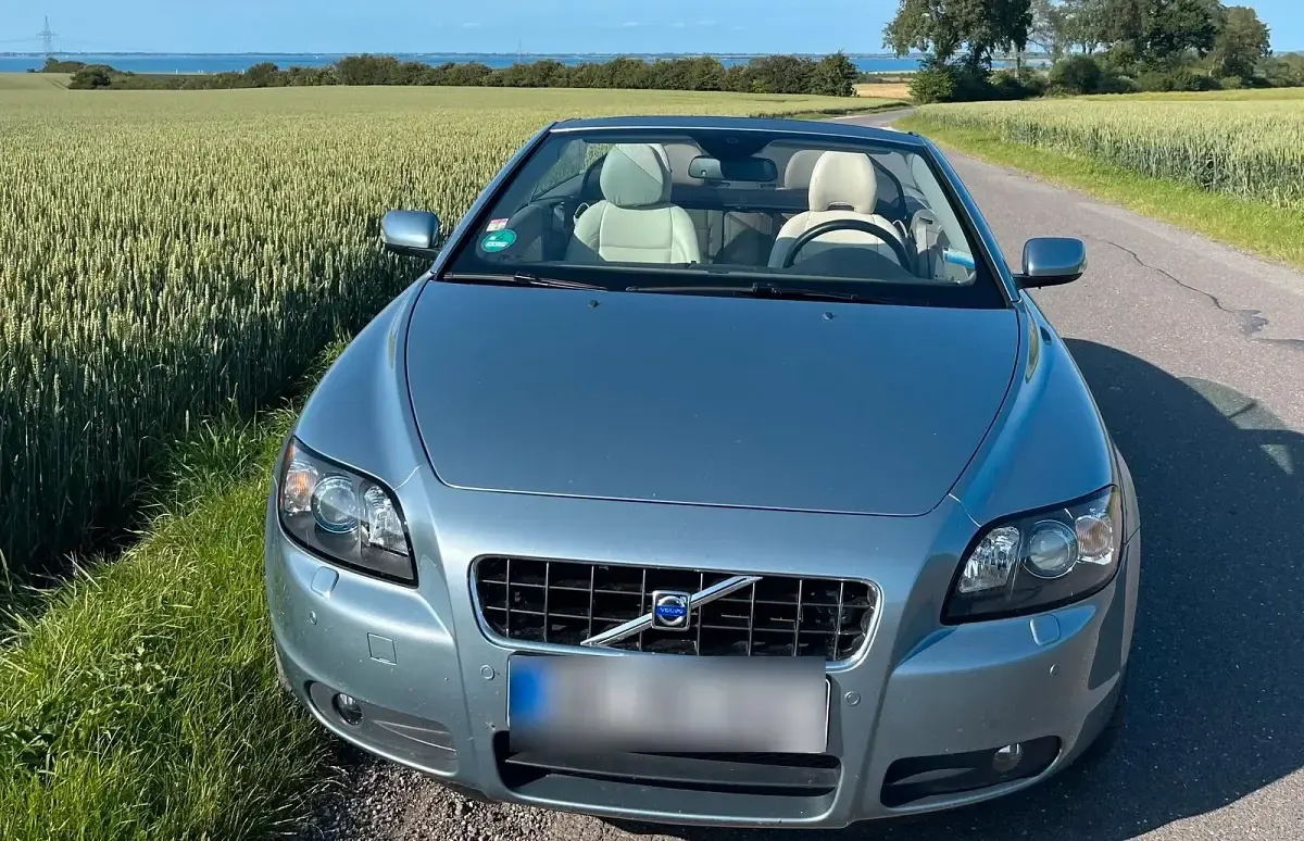 Gebraucht Volvo C70 220 PS (161 kW) 2006 Blau Cabrio
