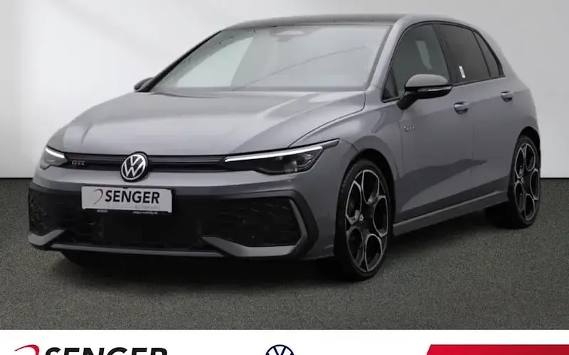 Gebraucht VW Golf VIII GTI 265 PS (194 kW) 2025 Limousine