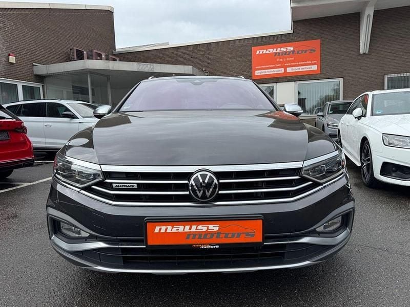 Gebraucht VW Passat Alltrack 200 PS (147 kW) 2021 Grau Kombi