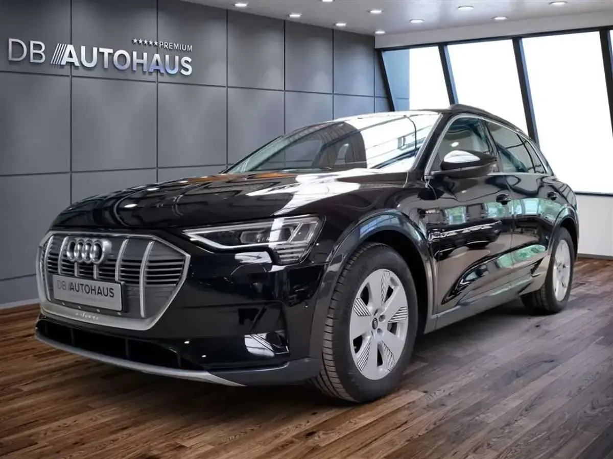 Gebraucht Audi e-tron Advanced Plus 300 kW (408 PS) 2022 SUV