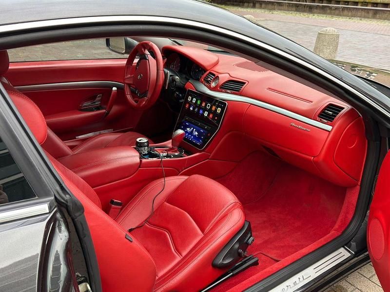 Gebraucht Maserati Granturismo 405 PS (297 kW) 2015 Schwarz Coupé