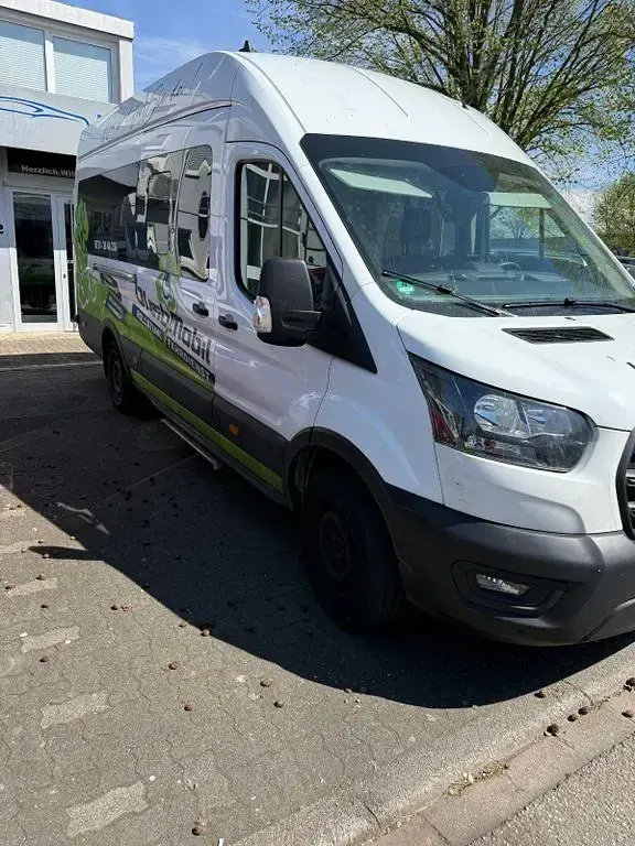 Gebraucht Ford Transit 131 PS (96 kW) 2022 Weiß Van / Kleinbus