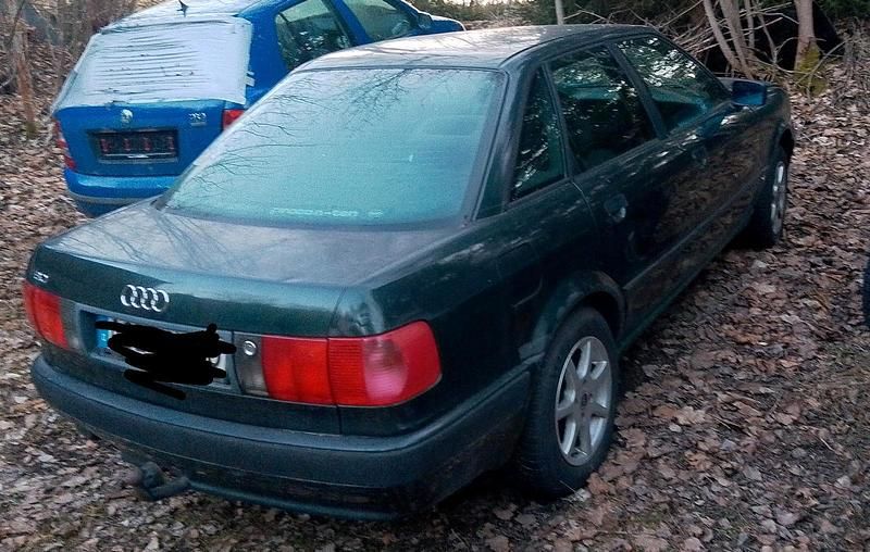 Gebraucht Audi 80 90 PS (66 kW) 1993 Grün Limousine