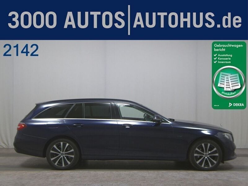 Blau Gebraucht 2019 Mercedes E300 Kombi | 21.980 € - Bild 1/4