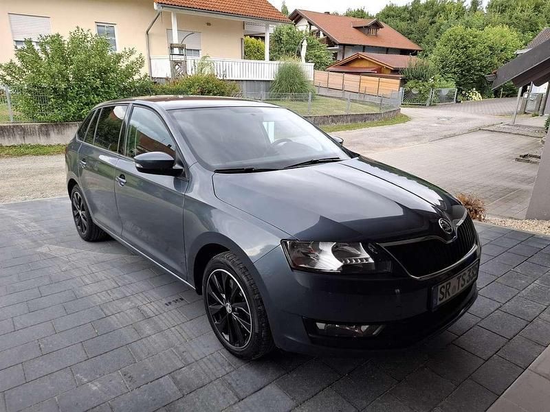 Grau Gebraucht 2018 Skoda Rapid Ambition Kleinwagen | 11.800 € (Etwas zu teuer) - Bild 1/4