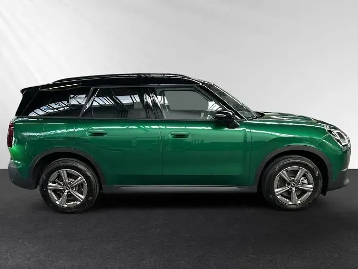 Gebraucht Mini Countryman 170 PS (125 kW) 2025 British racing green iv metallic SUV