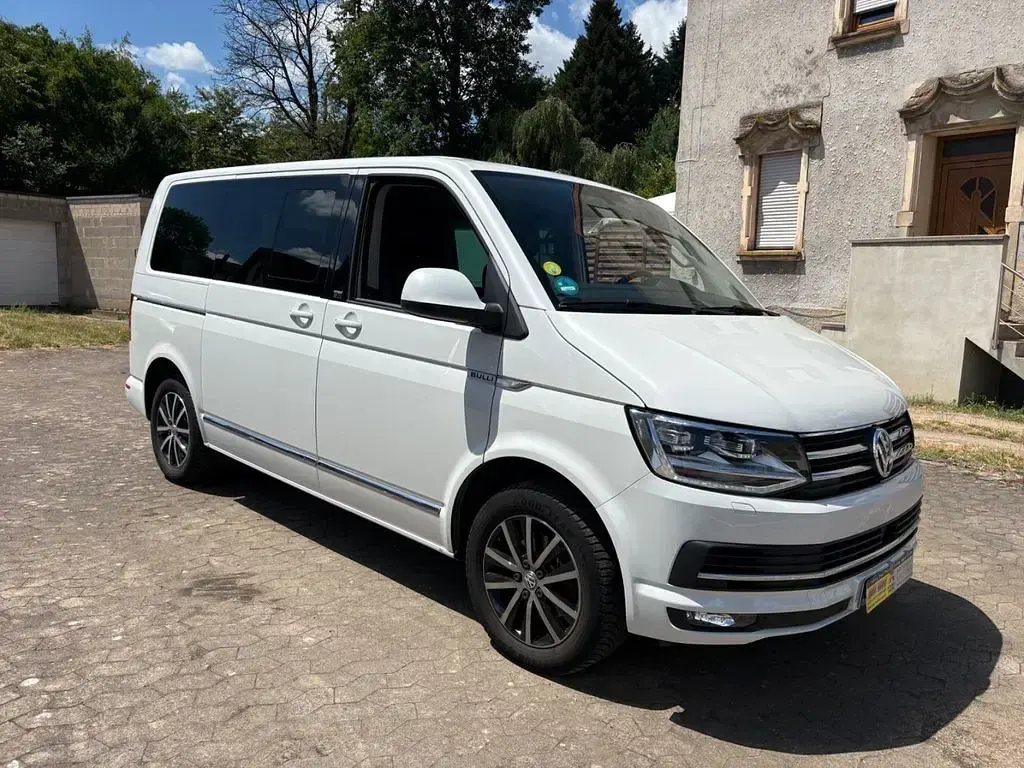 Gebraucht VW Multivan Generation Six 150 PS (110 kW) 2019 Oryxweiss Van / Kleinbus