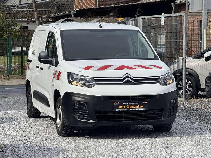 Gebraucht Citroën Berlingo 101 PS (74 kW) 2019 Weiß Van / Kleinbus