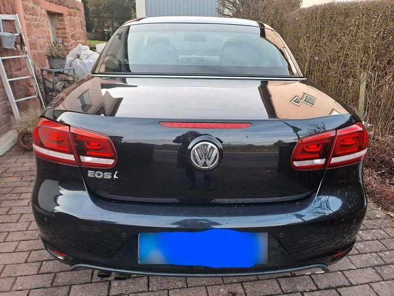 Gebraucht VW Eos 160 PS (117 kW) 2013 Schwarz Cabrio