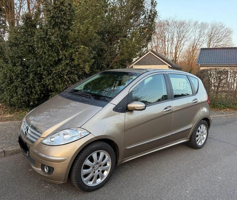 Gold Gebraucht 2006 Mercedes A200 Elegance Van / Kleinbus | 4.000 € (Fairer Preis) - Bild 1/4
