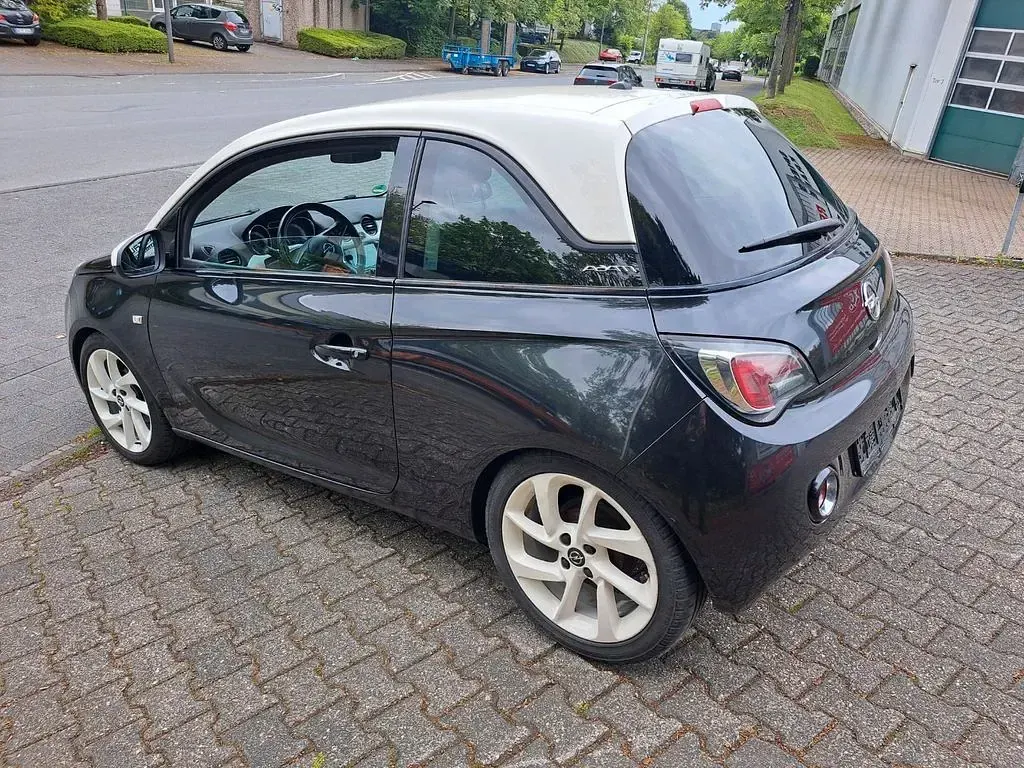Gebraucht Opel Adam Unlimited 87 PS (63 kW) 2016 Schwarz Kleinwagen