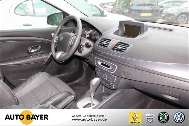 Gebraucht Renault Mégane GrandTour Dynamique 140 PS (102 kW) 2010 Schwarz metallic Kombi