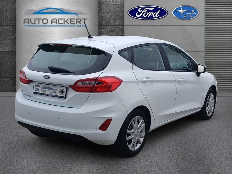 Gebraucht Ford Fiesta Cool & Connect 86 PS (63 kW) 2019 Weiss Kleinwagen