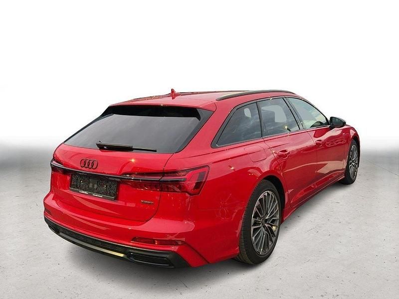 Gebraucht Audi A6 Sport 367 PS (269 kW) 2022 Rot Kombi