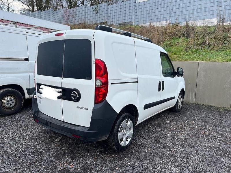 Gebraucht 2012 Opel Combo Edition Van / Kleinbus | 1.900 € (Superpreis) - Bild 1/4