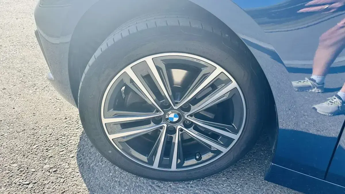 Gebraucht BMW 118 Advantage 136 PS (100 kW) 2021 Blau Kleinwagen
