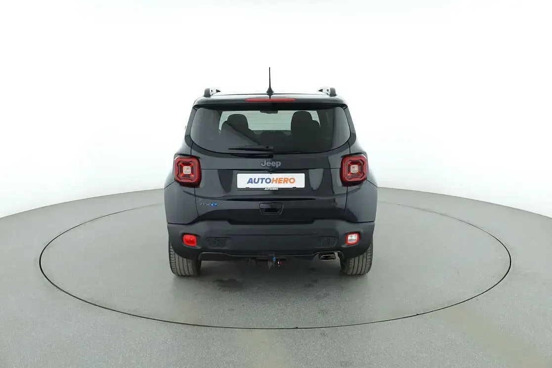 Käytetty Jeep Renegade 241 HP (177 kW) 2020 Musta Katumaasturi