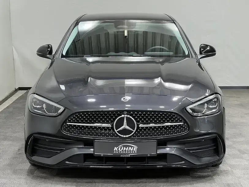 Gebraucht Mercedes C200 AMG 163 PS (119 kW) 2025 Grau Limousine