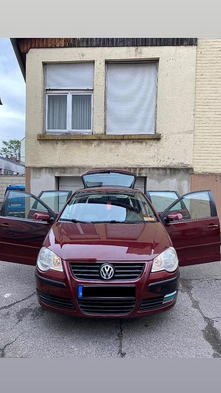 Rot Gebraucht 2006 VW Polo Comfortline Limousine | 1.450 € (Guter Preis) - Bild 1/4